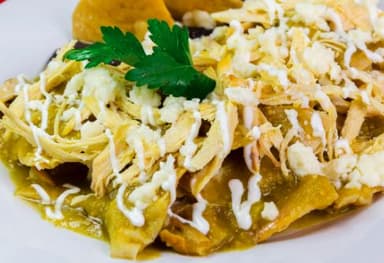 Chilaquiles con Pollo