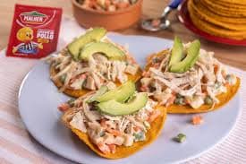 Tostadas con Pollo