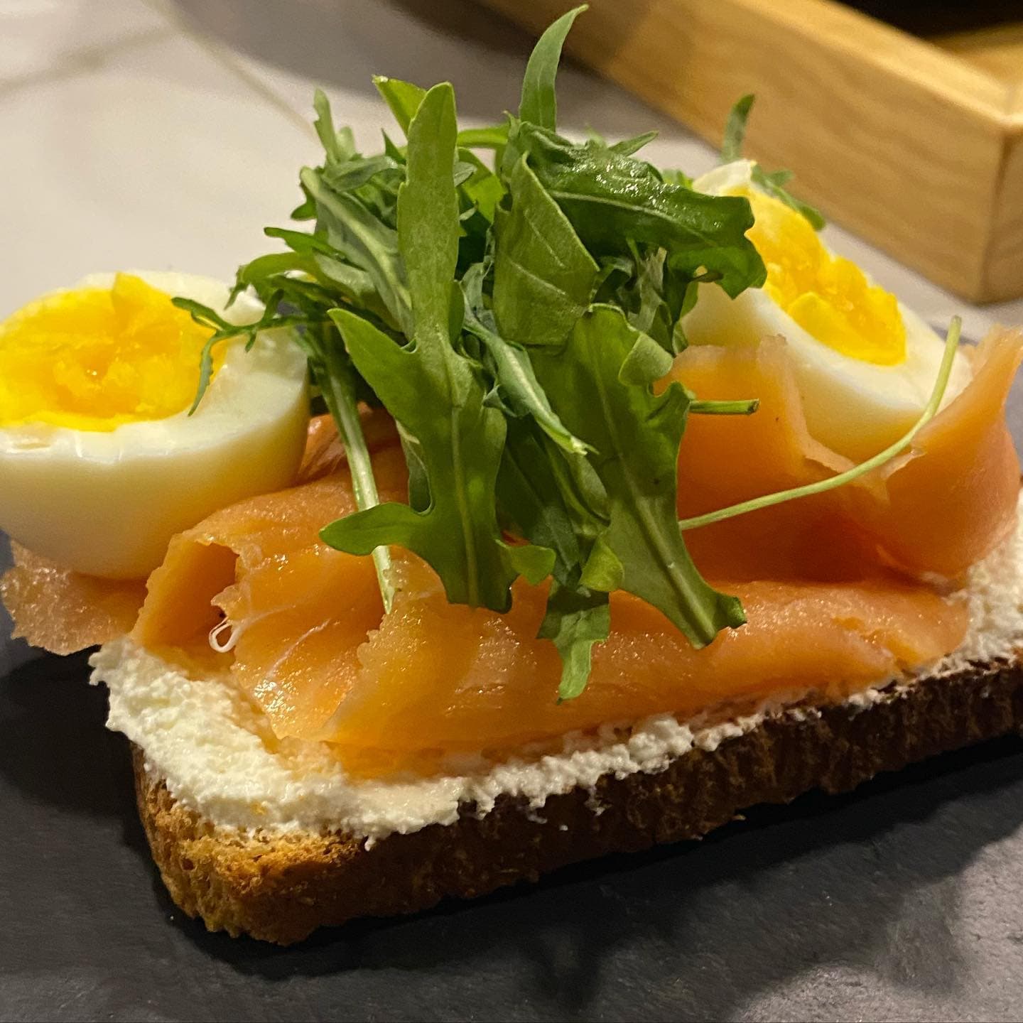 Toast Salmón (Salado)