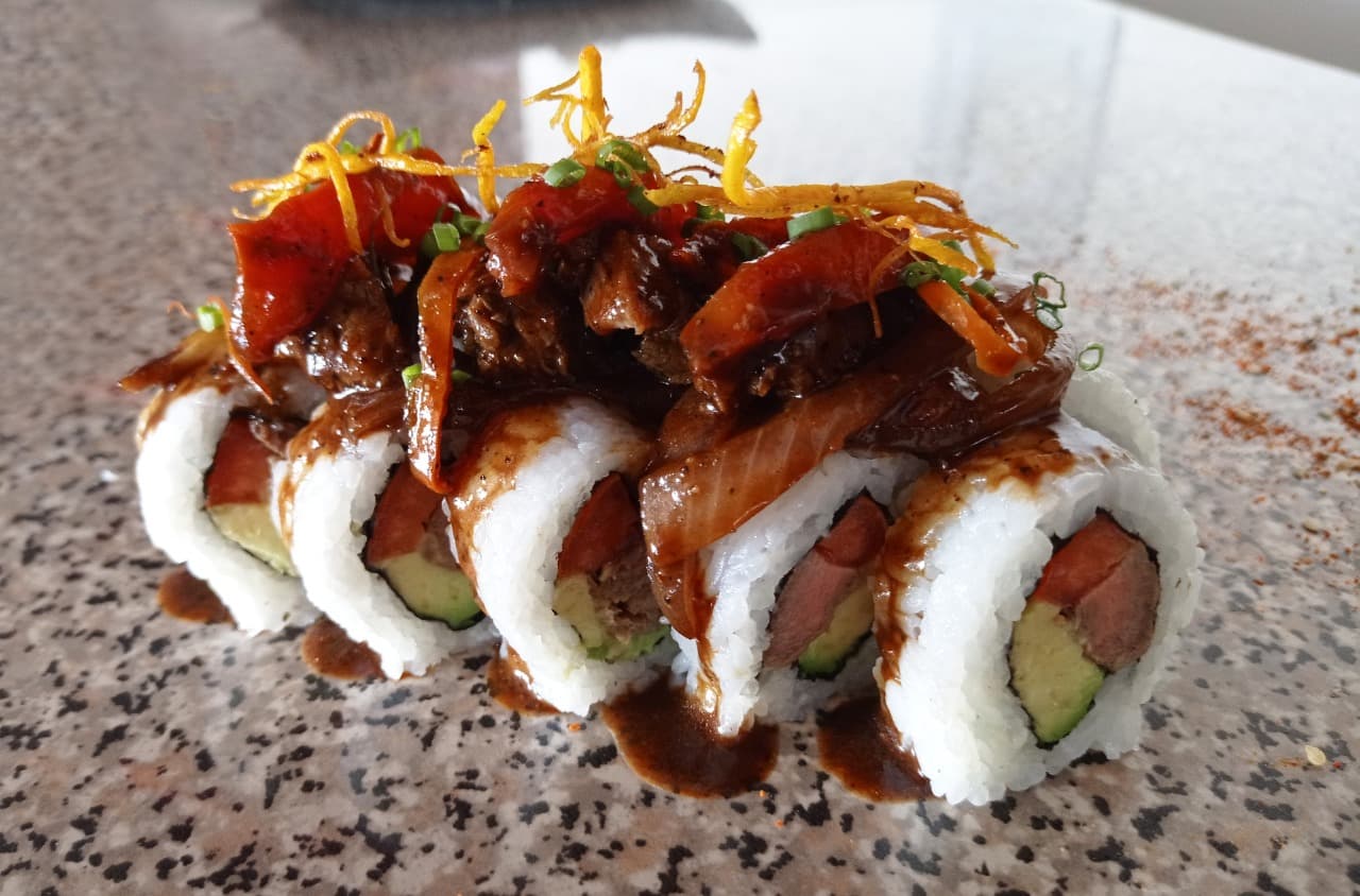 Saltado Roll