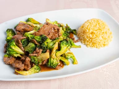 Lomito con Brocoli