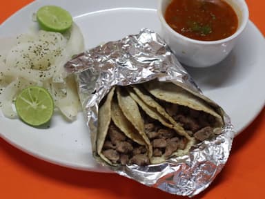Orden de Tacos de Sirloin