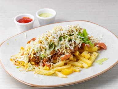Salchipapa Criolla Carne Desmechada Para Dos