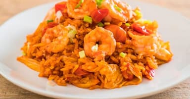 13. Arroz Frito con Camarones
