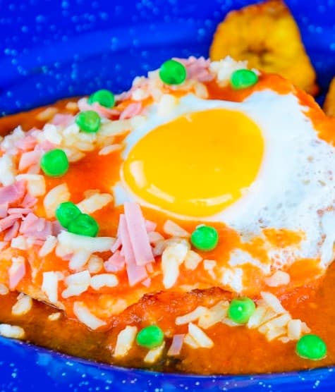 Huevos Motuleños