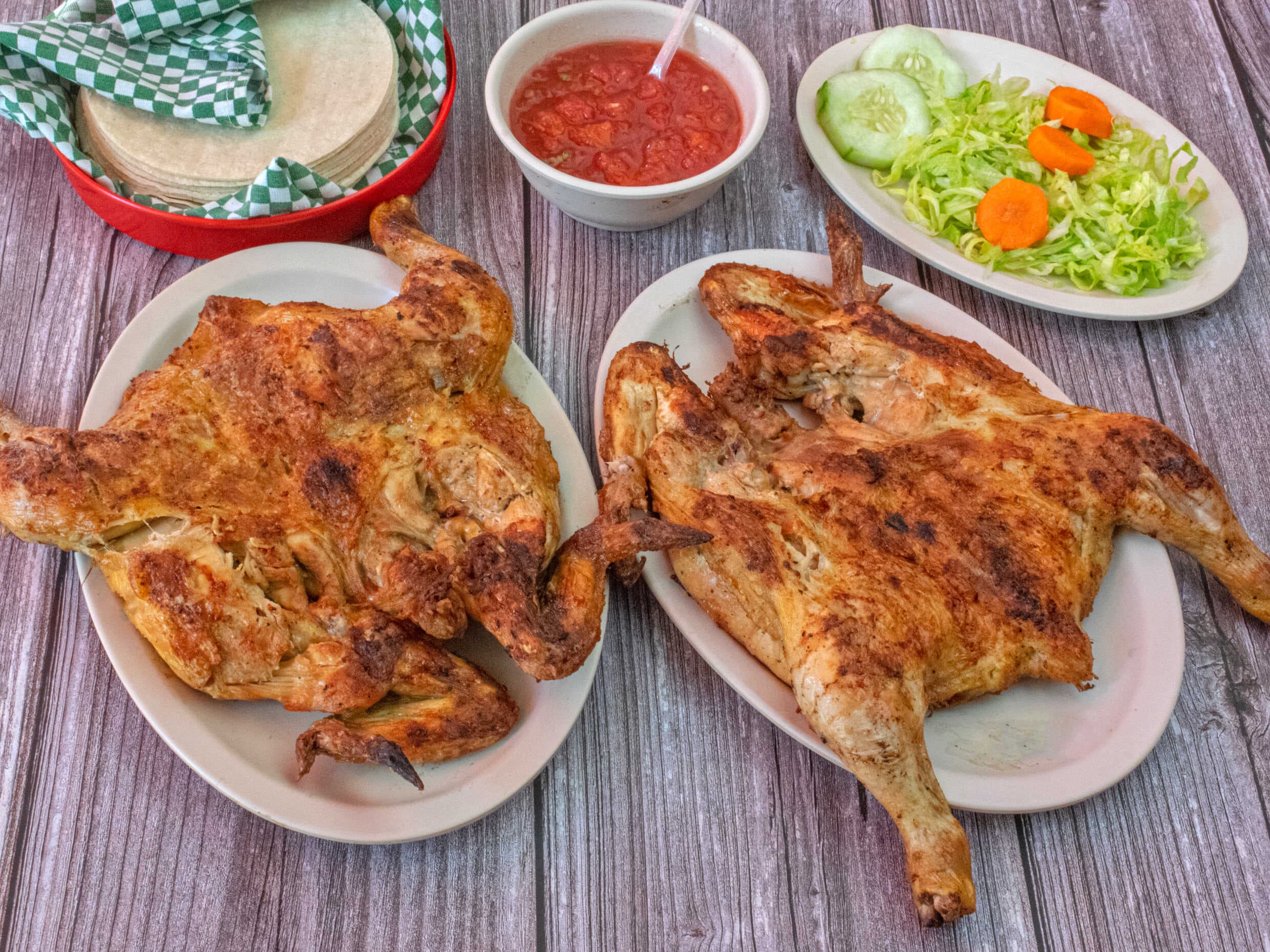 Combo 2 pollos + 4 refrescos 600 ml
