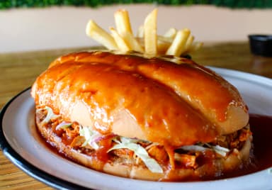 Torta Ahogada con Papas