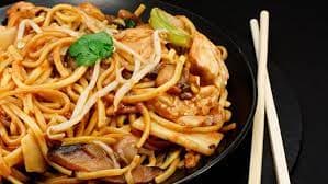 Chow Mein Cantonés