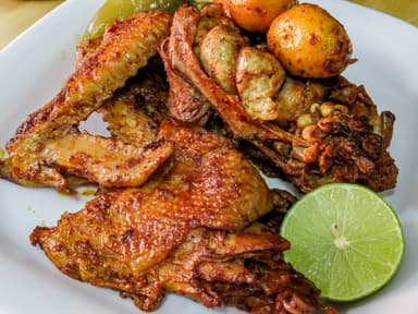 ORDEN MIXTA DE 3 ENCHILADAS Y 3 DORADITOS
