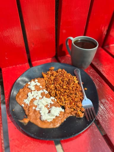 Huevos con Chorizo