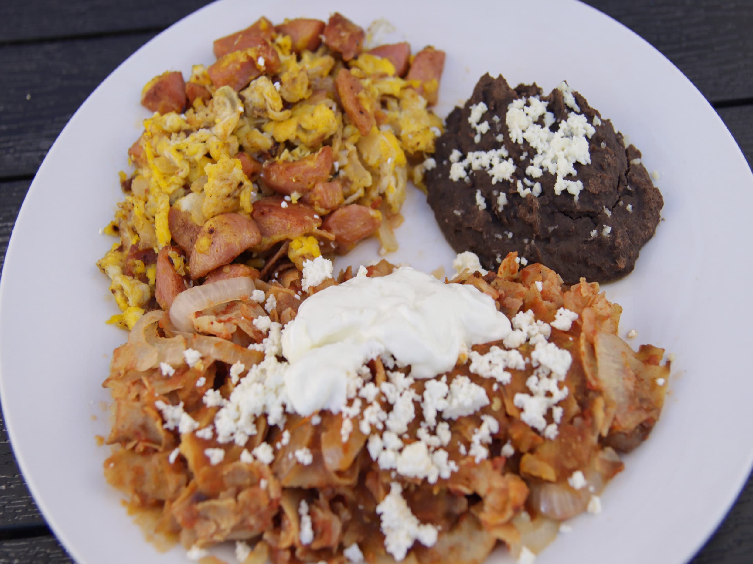 chilaquiles rojos especiales