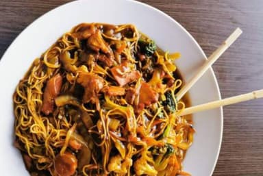 Chow Mein Especial de la Casa #8