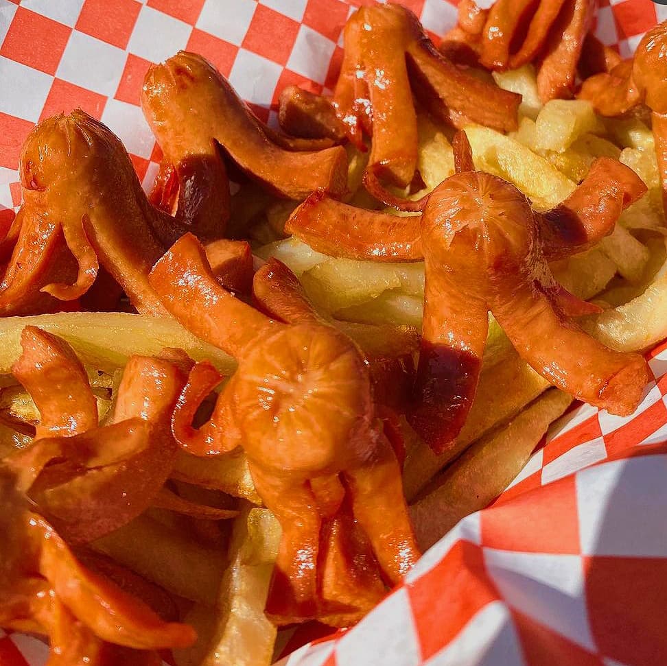 Salchipulpos con papas