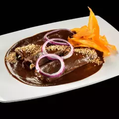 Enchiladas de mole (3 pzas)