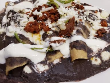Enfrijoladas