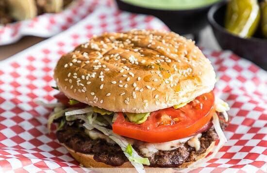 Combo 2 Hamburguesas de Pollo Empanizado + Bebida