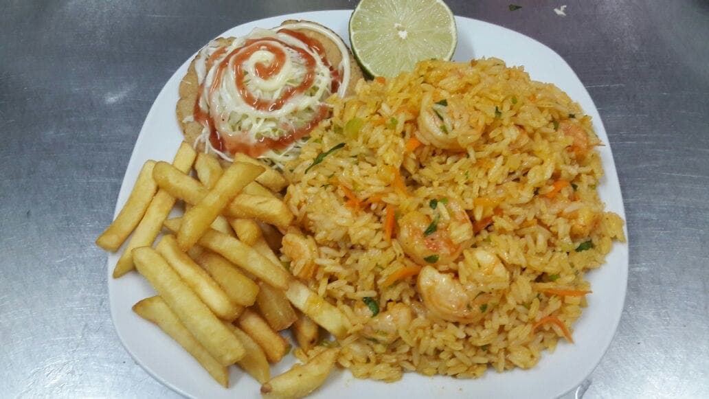 Arroz Mixto de Camarón y Pollo