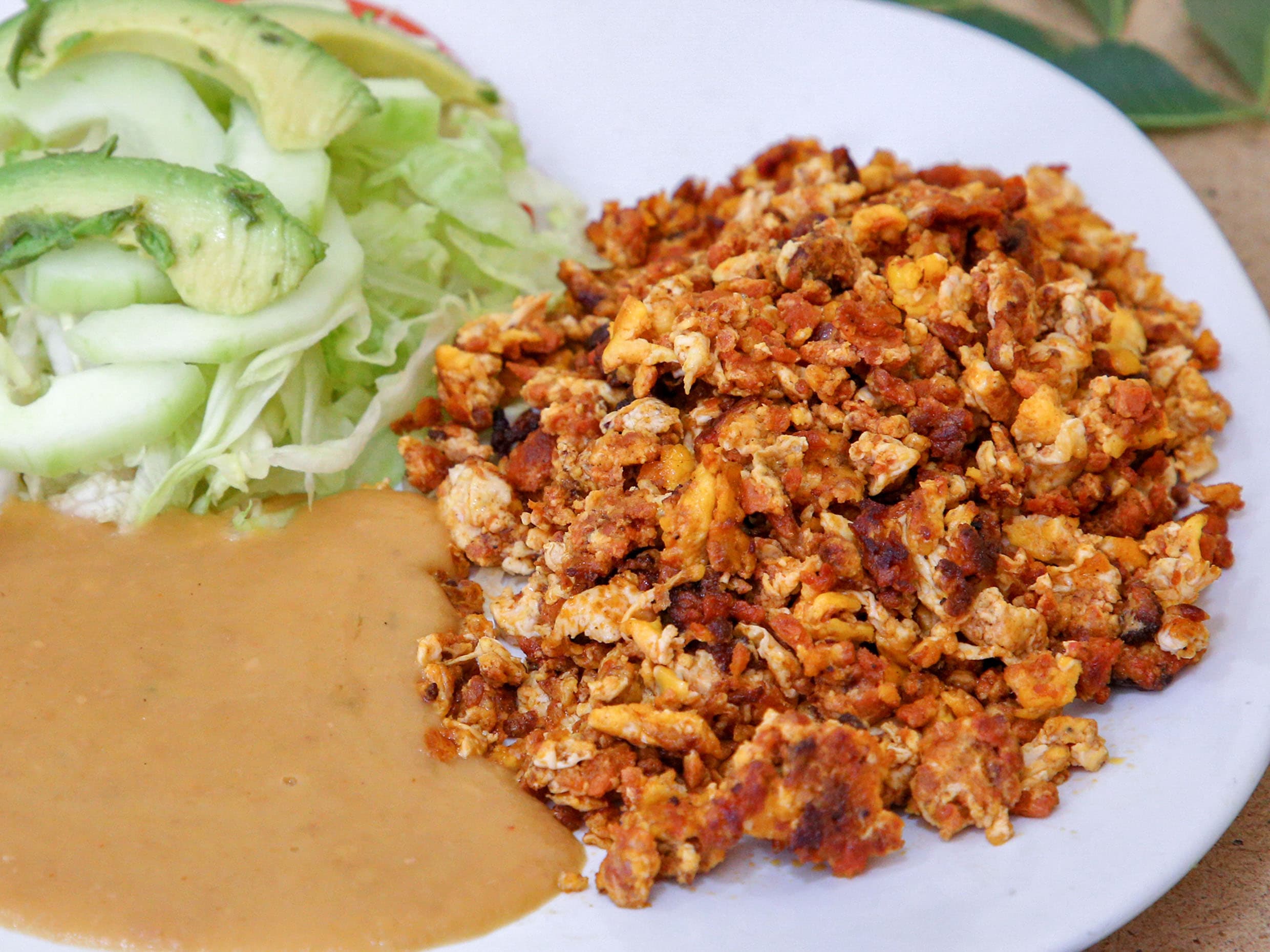 Huevos con Chorizo