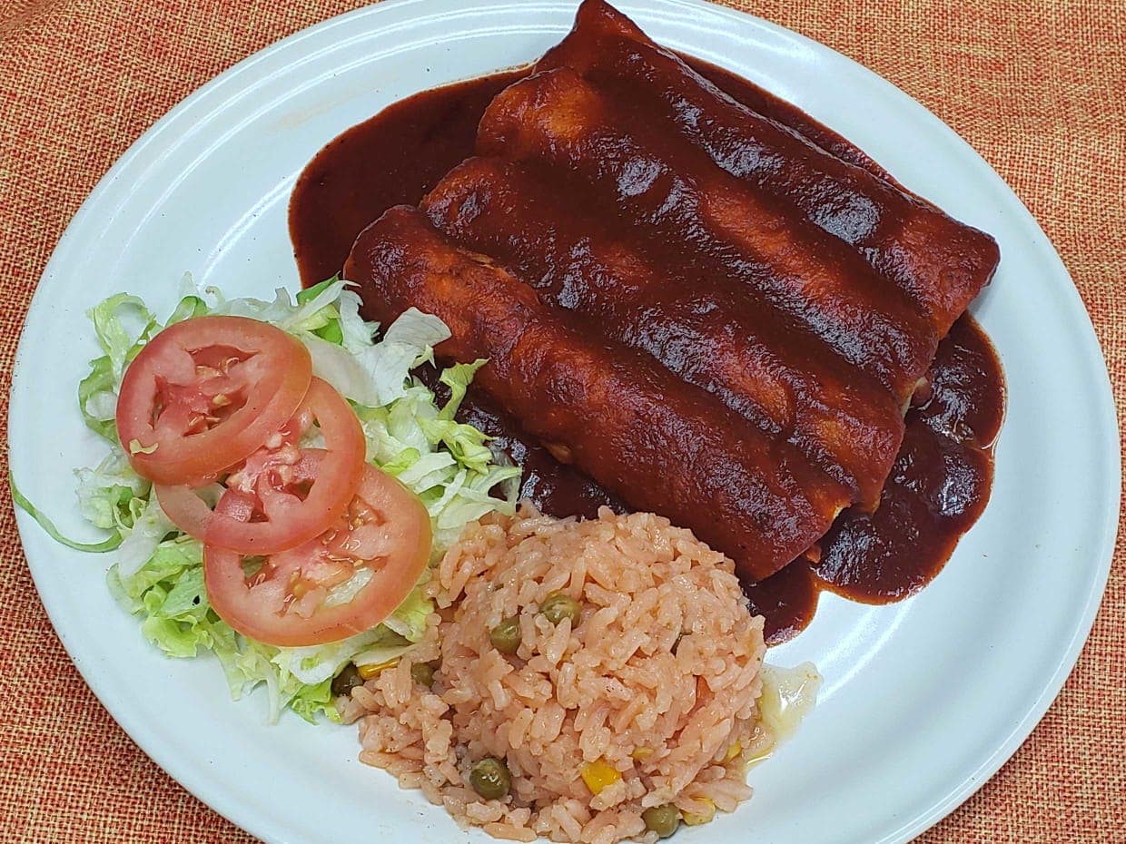 Enchiladas Rojas