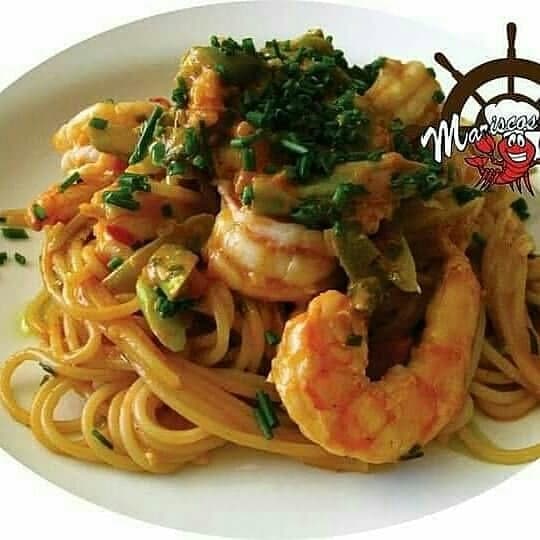 Espaguetti con Camarones Plato