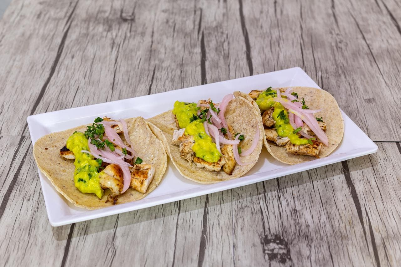 Taco de Pollo 1 pza