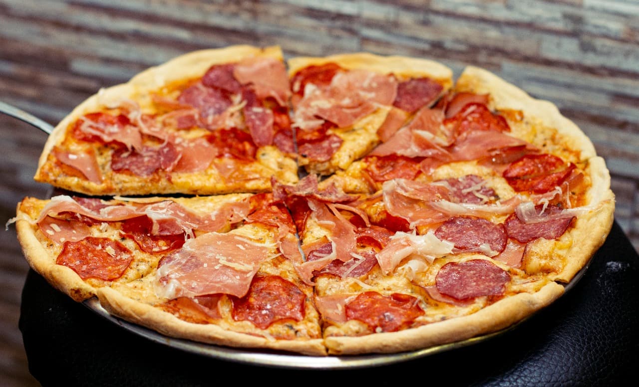 Pizza Salumi