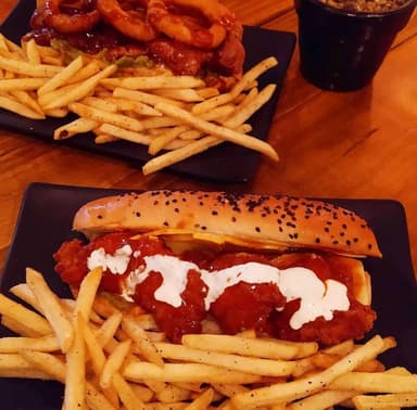 Hotdog Boneless