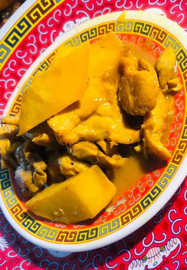 Papa y Pollo con Curry