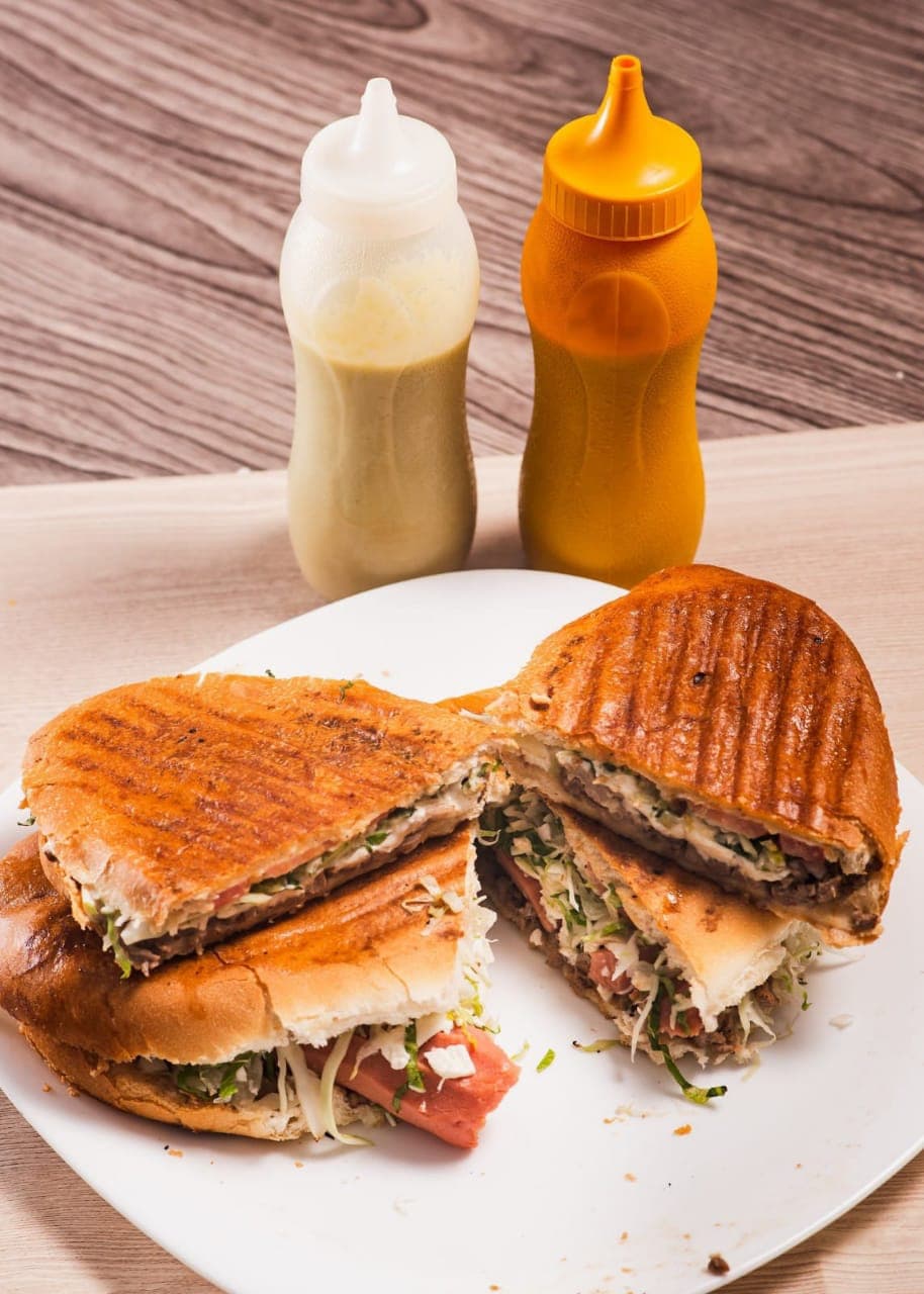 Combo - 2 Tortas + 20 Tacos de Pastor