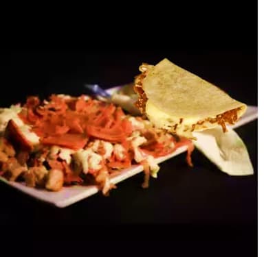 Combo: Orden de Carne y Quesadilla🥩🔥