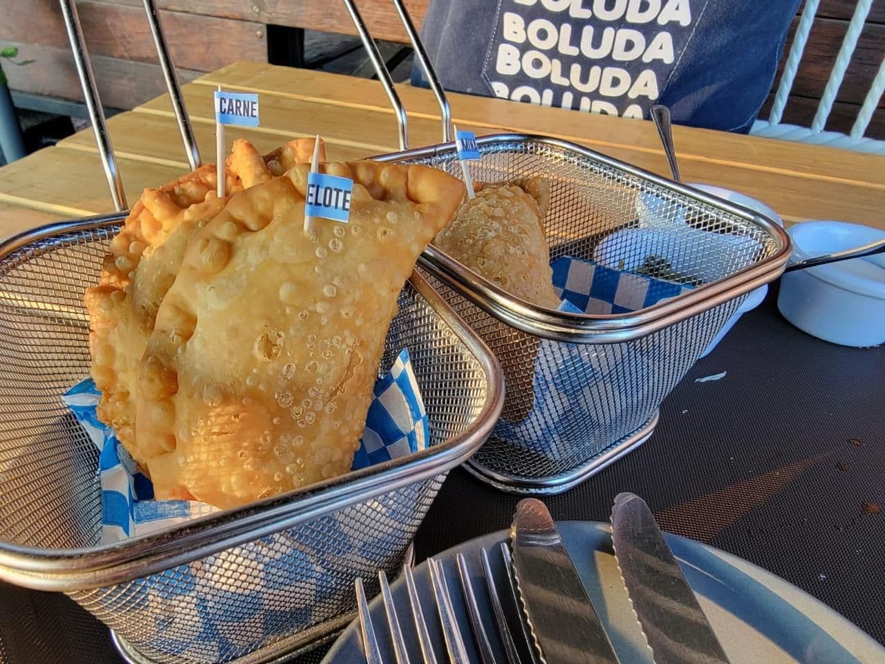 Empanada Argentina Elote con Queso