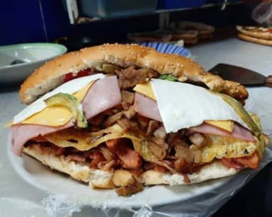 Torta Gigante Cubana (2 Tortas)