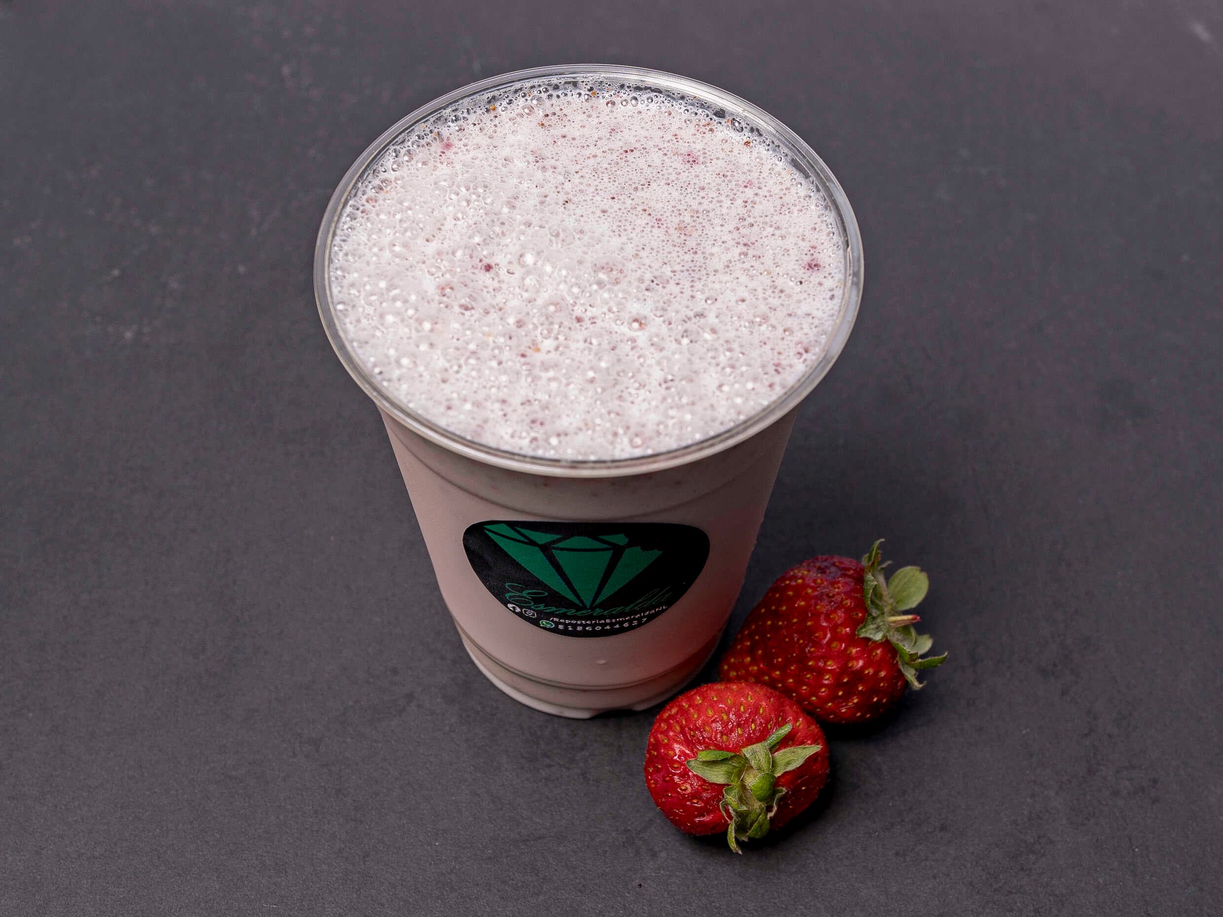 Licuado de Fresa con Nuez