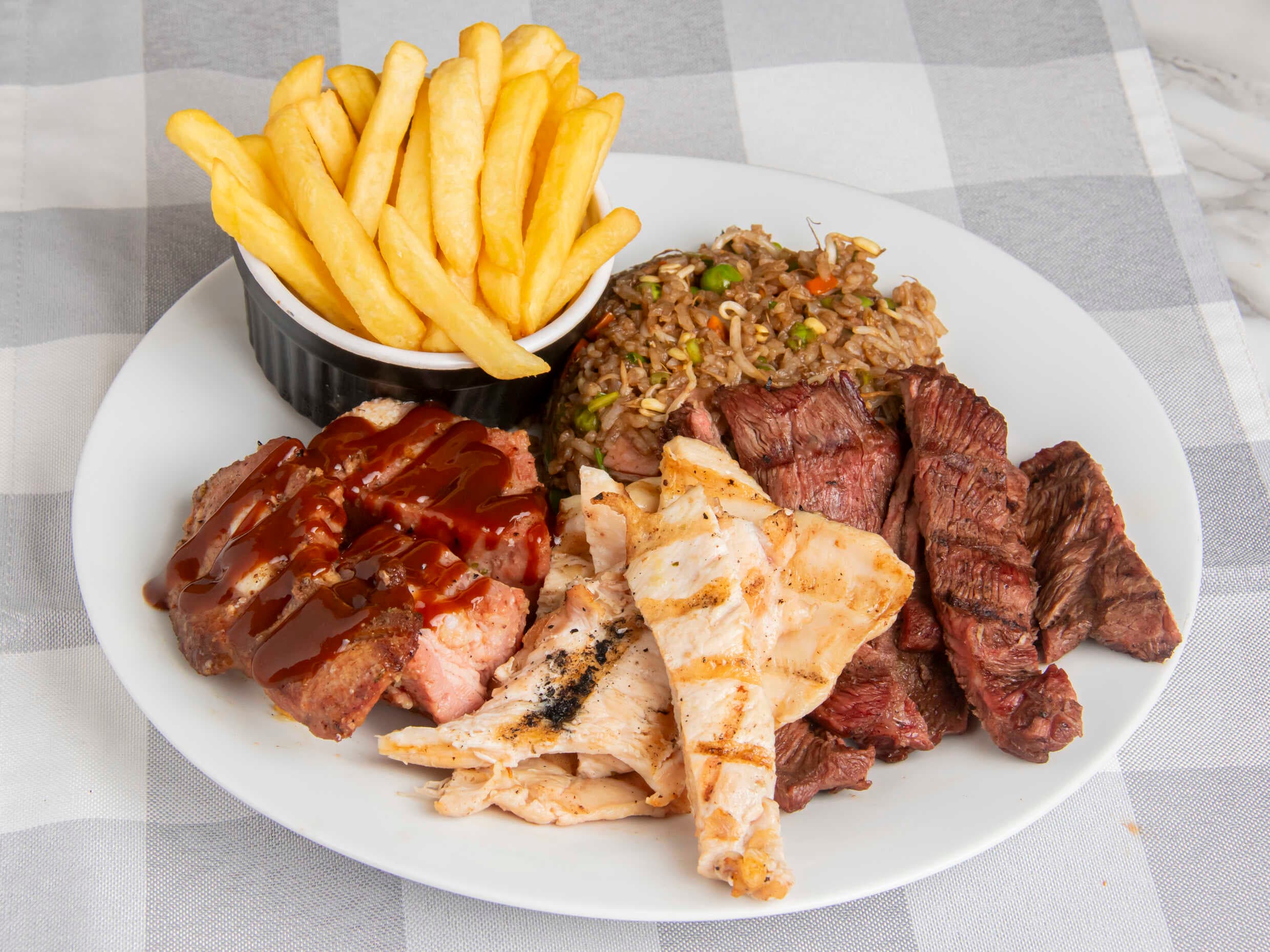 Combo Parrilla Especial con arroz tepanyaki