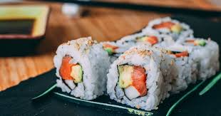 Everoll- Philadelp aguacate y salmón p/f ajonjoli