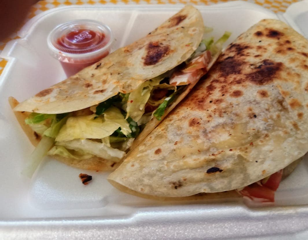 Quesadillas con Salchicha