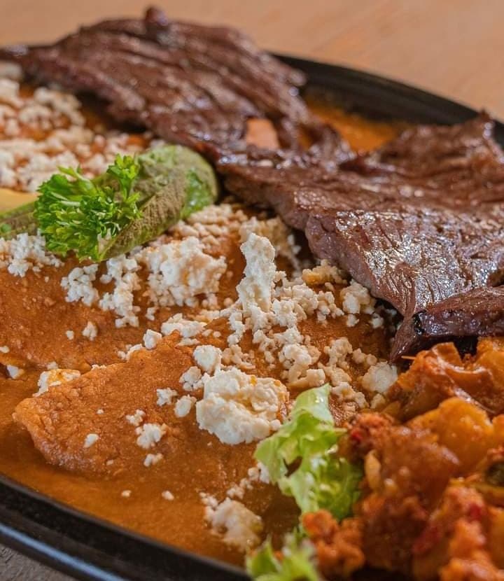 Enchiladas con Cecina