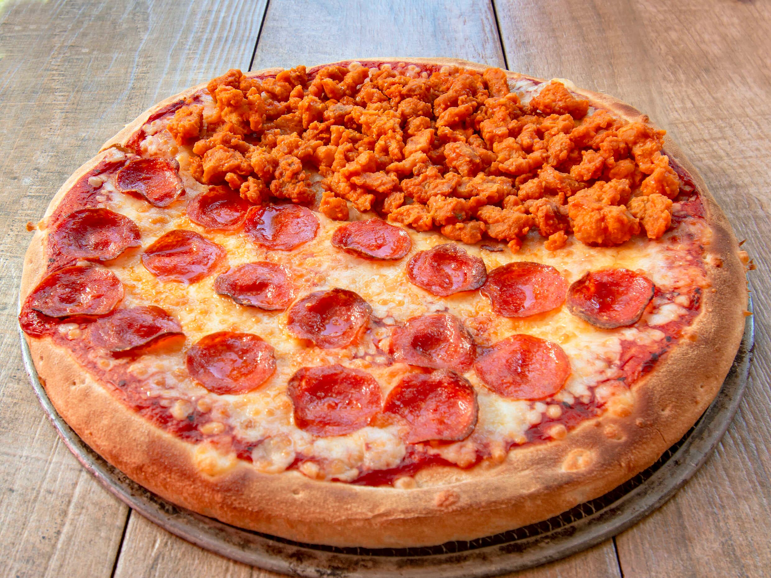 Pizza Boneless/Pepperoni Elige tu Salsa