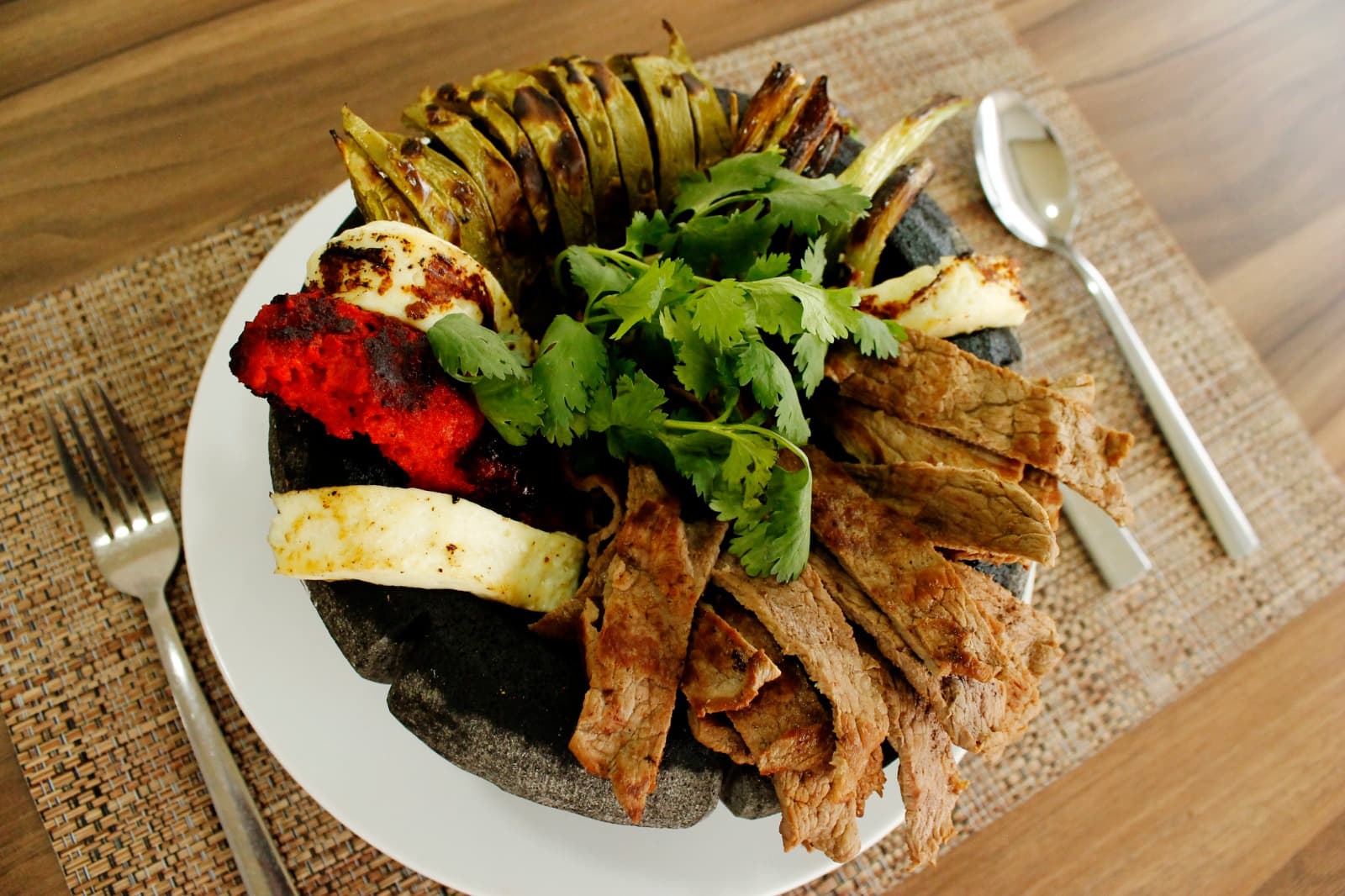 MOLCAJETE DE ARRACHERA O CECINA