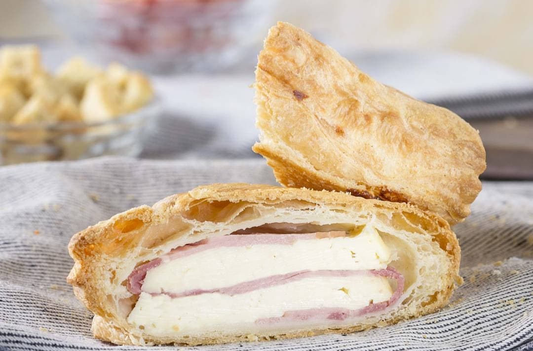 Pastel jamón y queso