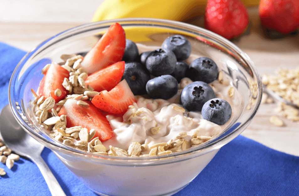 BOL DE AVENA+FRESAS+PLATANO