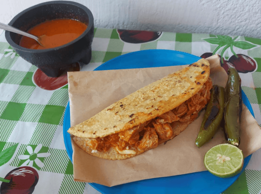 Quesadillas De Guisado