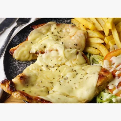 Almuerzo Corriente con Pechuga Gratinada