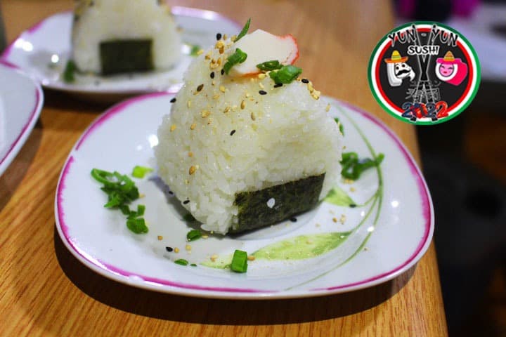 Oniguiri Salado con Manchego