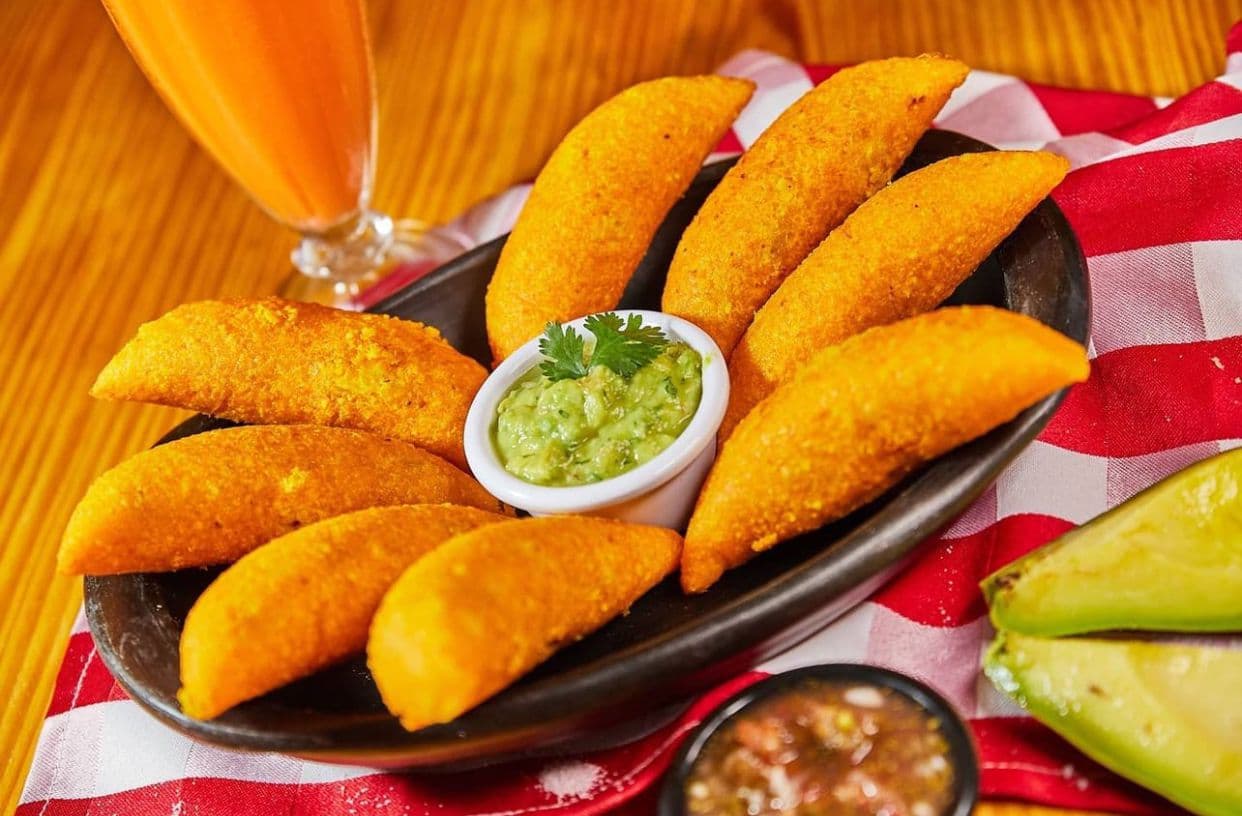 Combo 2 Emapandas Vallunas + 1 Naranjada