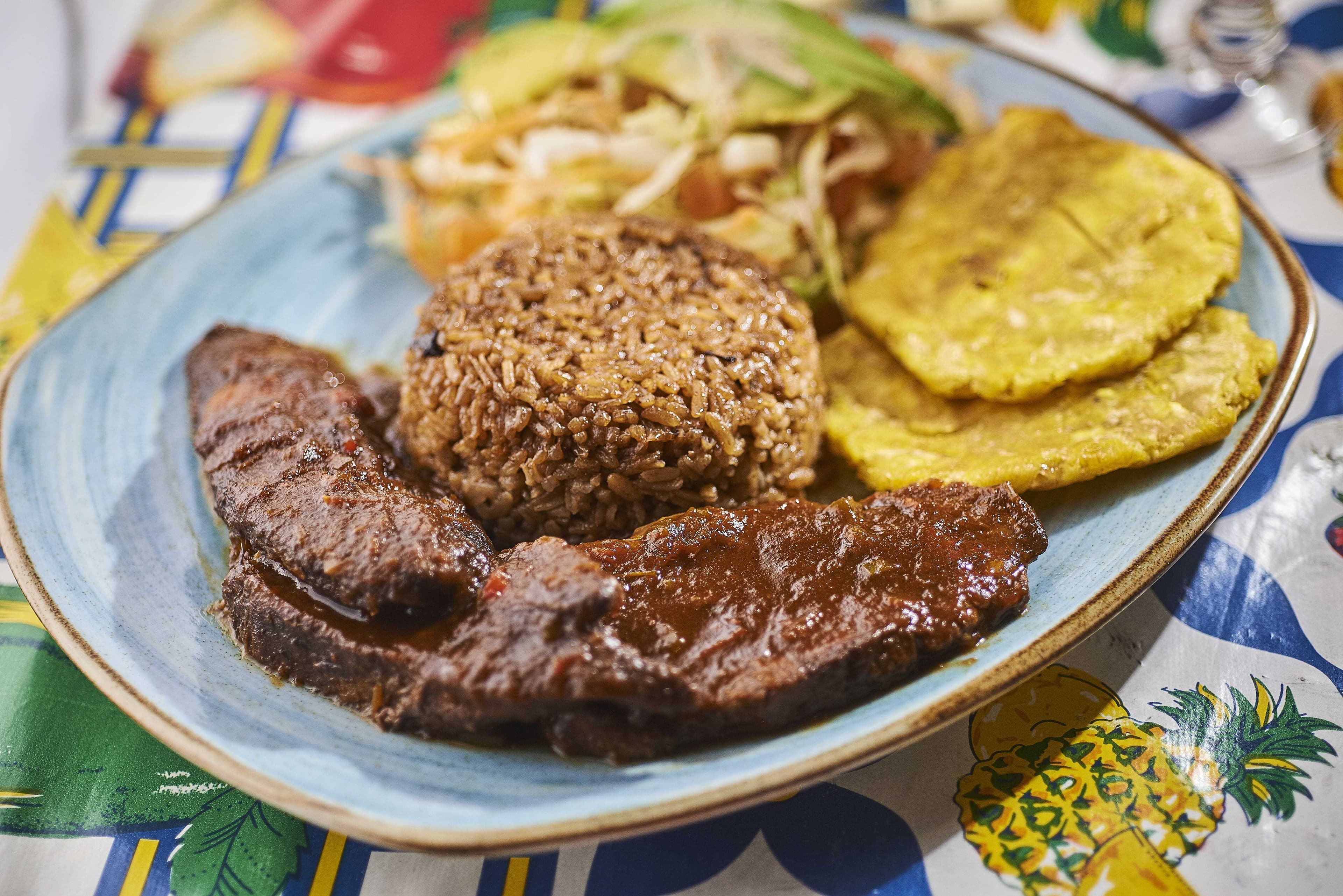 Lengua en Salsa