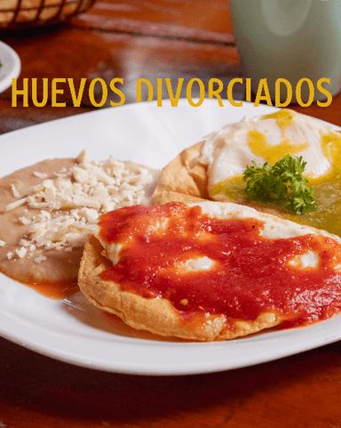 Huevos Divorciados