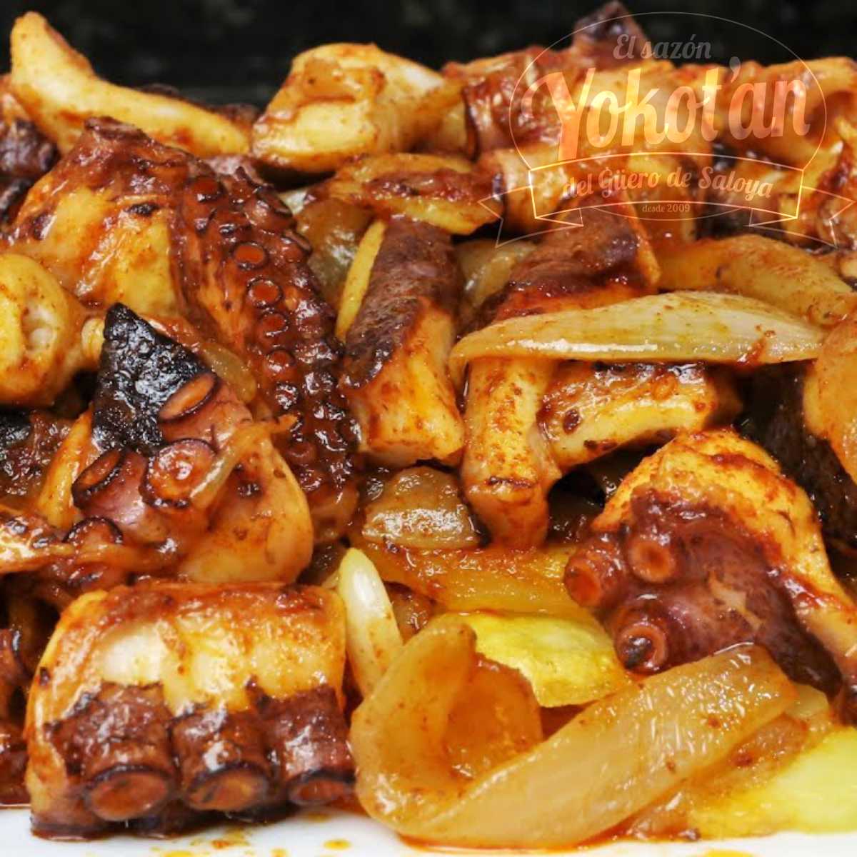 Pulpo Encebollado