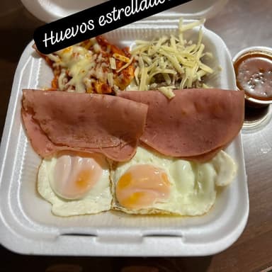 Huevos Estrellados con Jamón