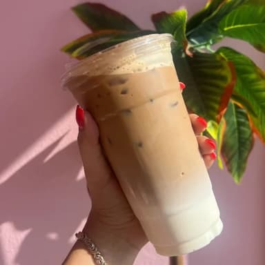 Latte Helado 16 Oz